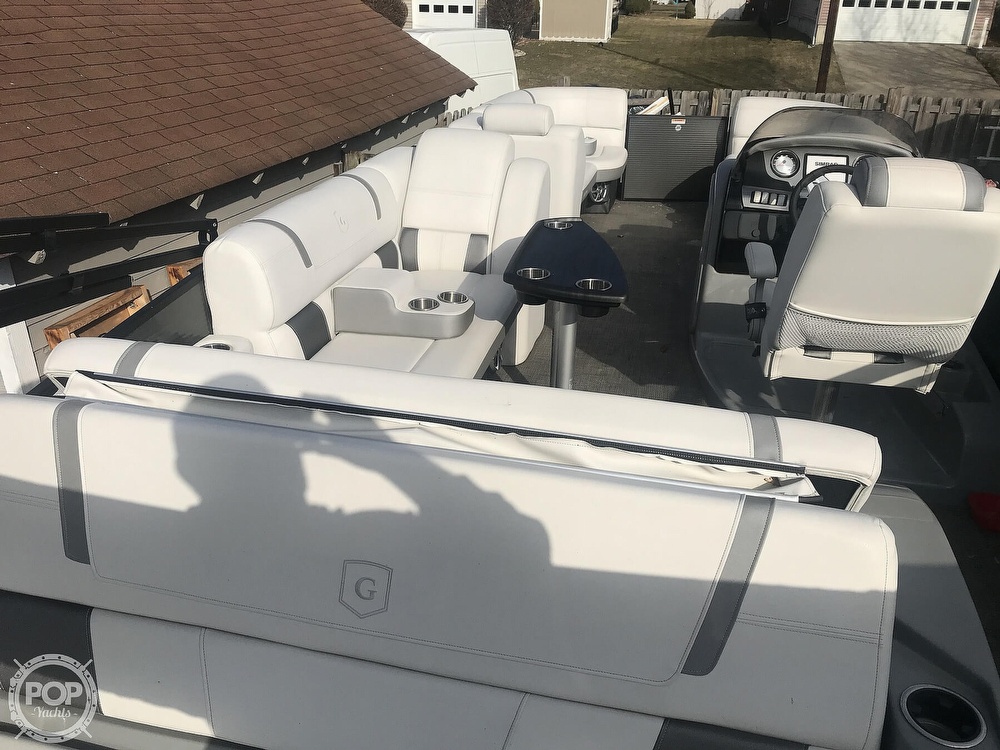 Inactive Godfrey Pontoon Aqua Patio 259 Elite Boat in Elmira, NY