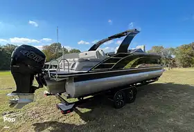 2022 Bennington 25QX